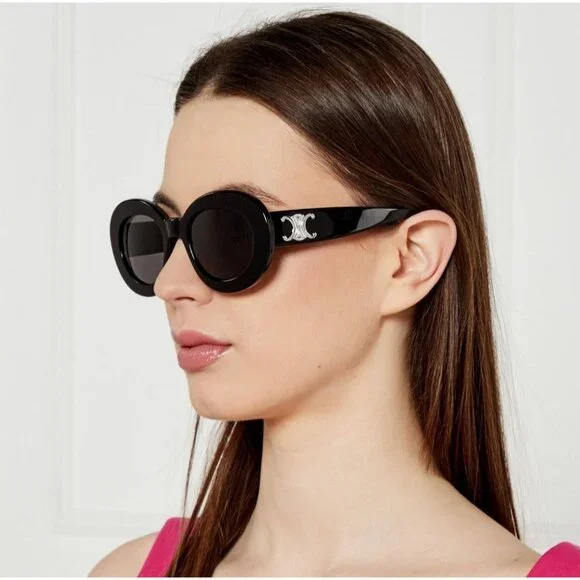 NEW CL40312U 01A CELINE BLACK ROUND WOMEN SUNGLASSES CELINE Sunglasses CELINE Triomphe CL40312U 01A 53-22 Black in stock  main image 4